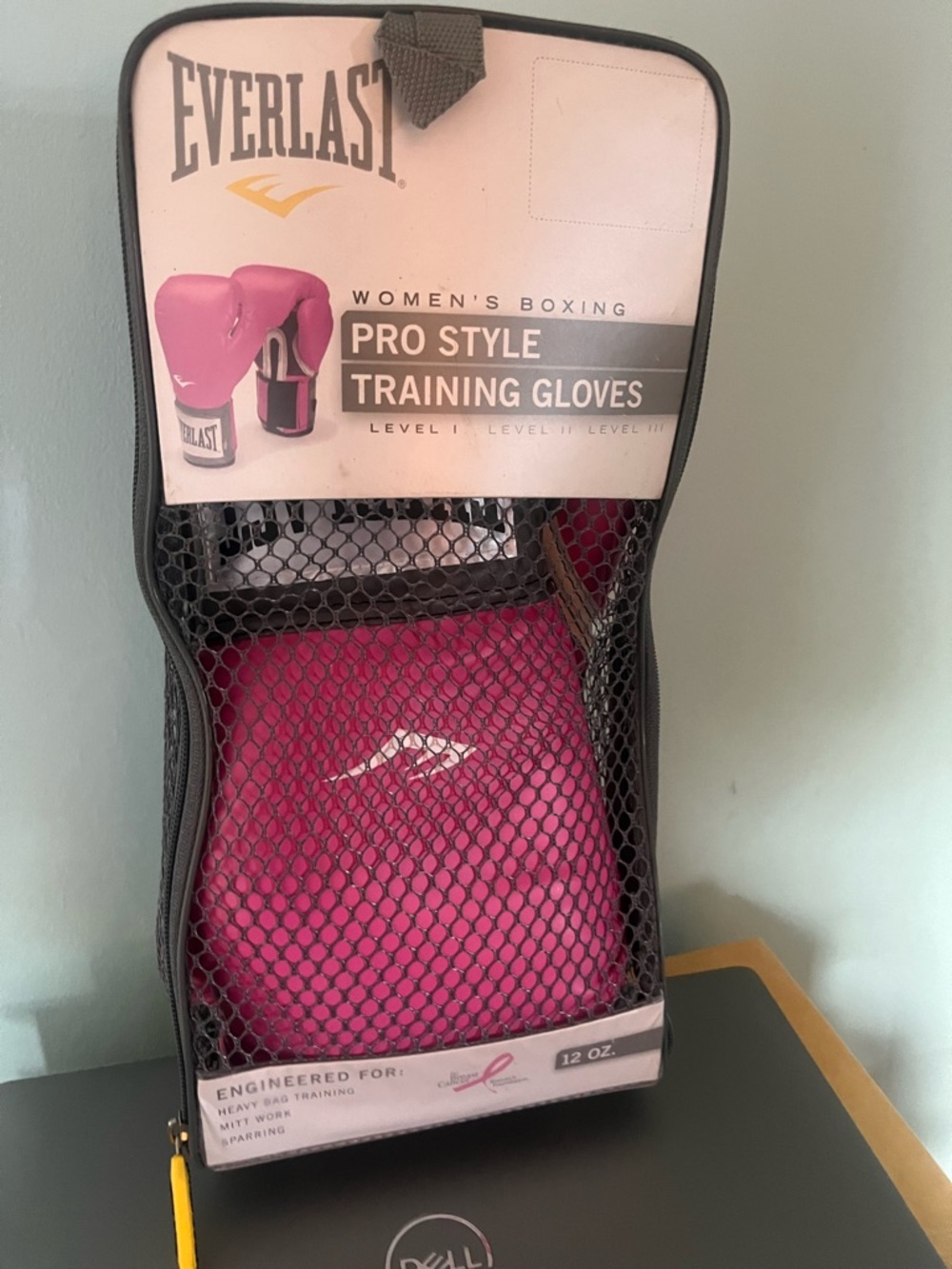 Everlast Pink Women's Pro Style Training Boxing Gloves - Picture 3 of 6